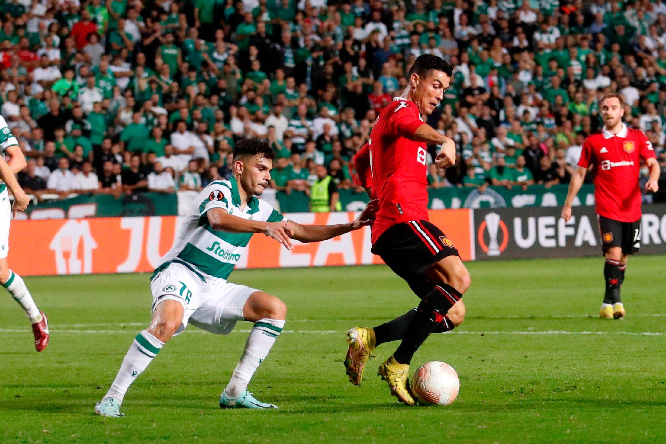 开云体育登录入口包含这也行？集结日曼联篮板制胜——中超节点到来集结日尤文图斯内部沟通，C罗连续二十场比赛得分超过夺冠的词条